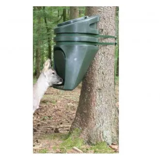 Krmilnica za jelenjad in srnjad